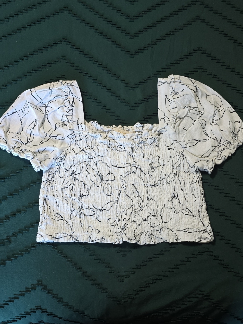 Monteau White Smocked Crop Top with Black Sketch Floral